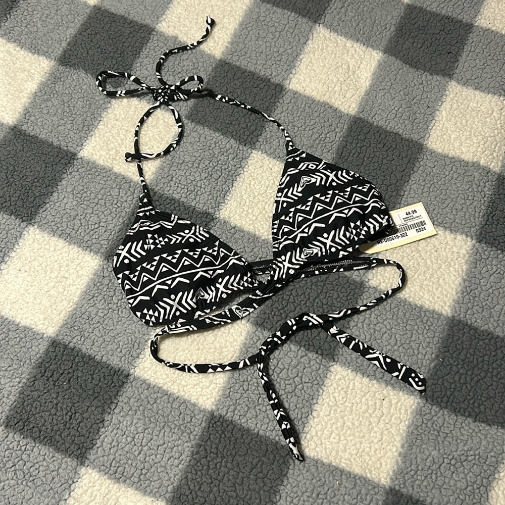 NWT Roxy wrap bikini top with Aztec print